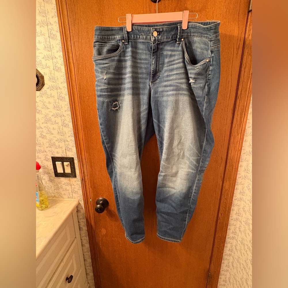 White House Black Market The Skinny Ankle Jeans HTF 20W plus distressed stretch - Picture 5 of 12